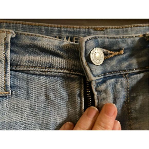American Eagle Super Hi-Rise Jegging Crop size 4 - Picture 4 of 10